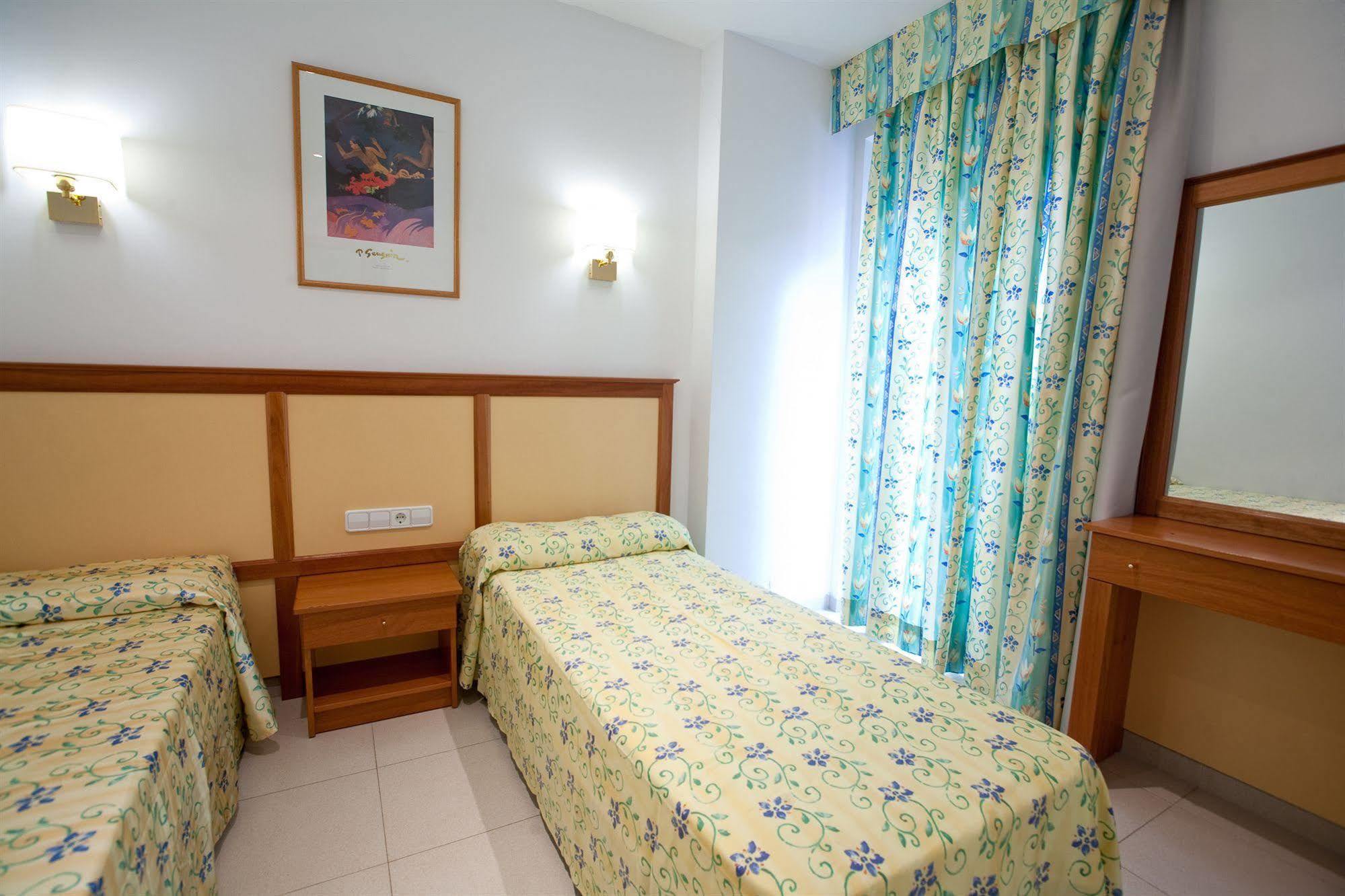Apartamentos Royal Lloret de Mar Exterior foto